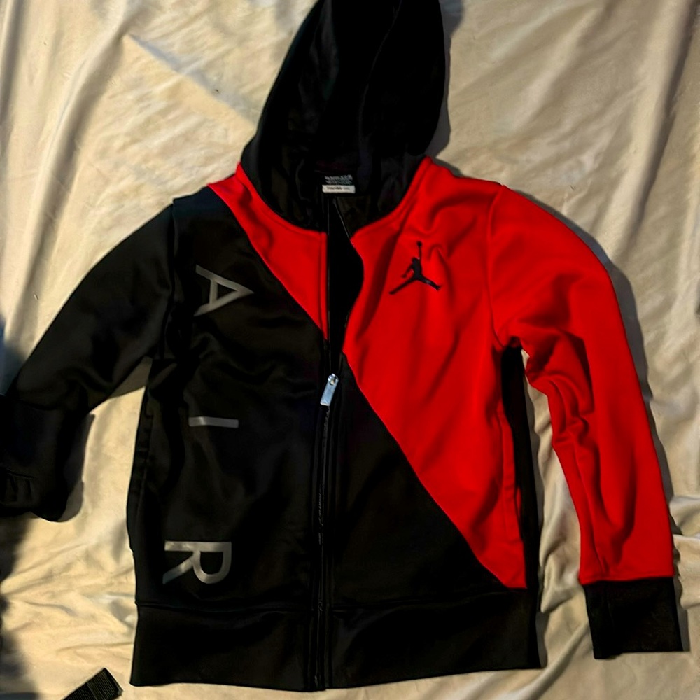 Boys small dry fit zip up Jordan sweatshirt